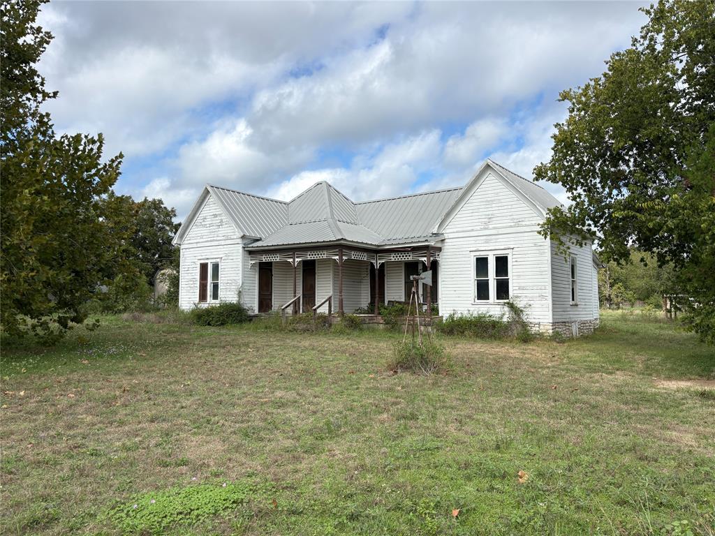 104 A E North Street, Hico, TX 76457