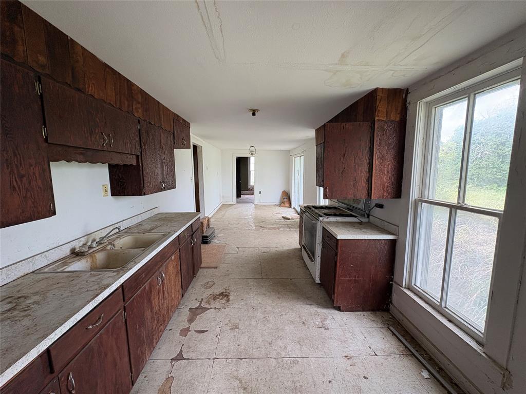 104 A E North Street, Hico, TX 76457