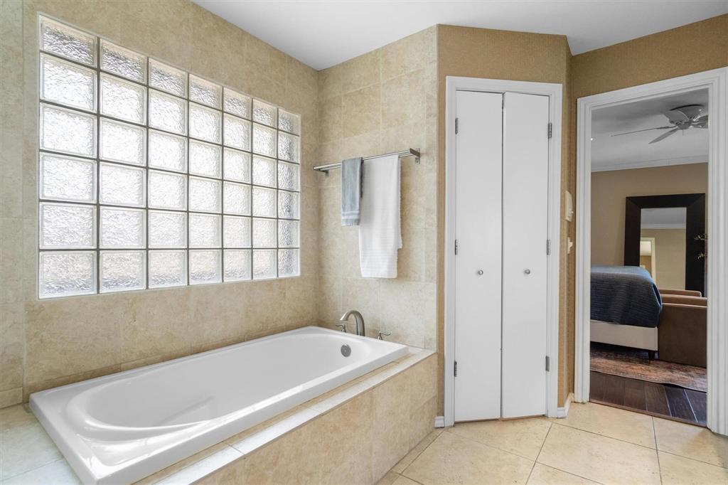 2428 Trellis Lane, Plano, TX 75075