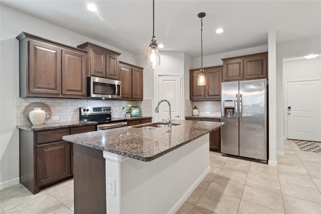 171 Colter Drive, Waxahachie, TX 75167