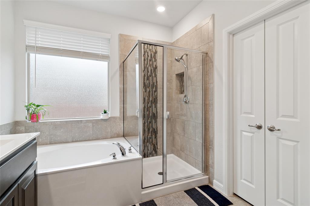171 Colter Drive, Waxahachie, TX 75167