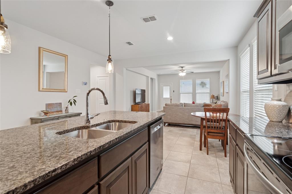 171 Colter Drive, Waxahachie, TX 75167