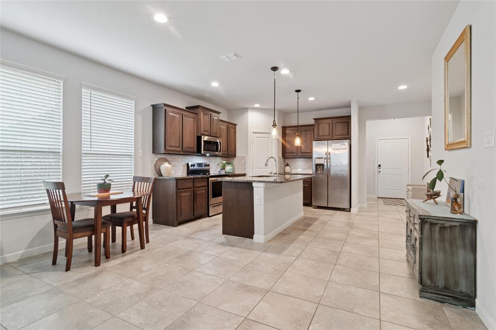 171 Colter Drive, Waxahachie, TX 75167