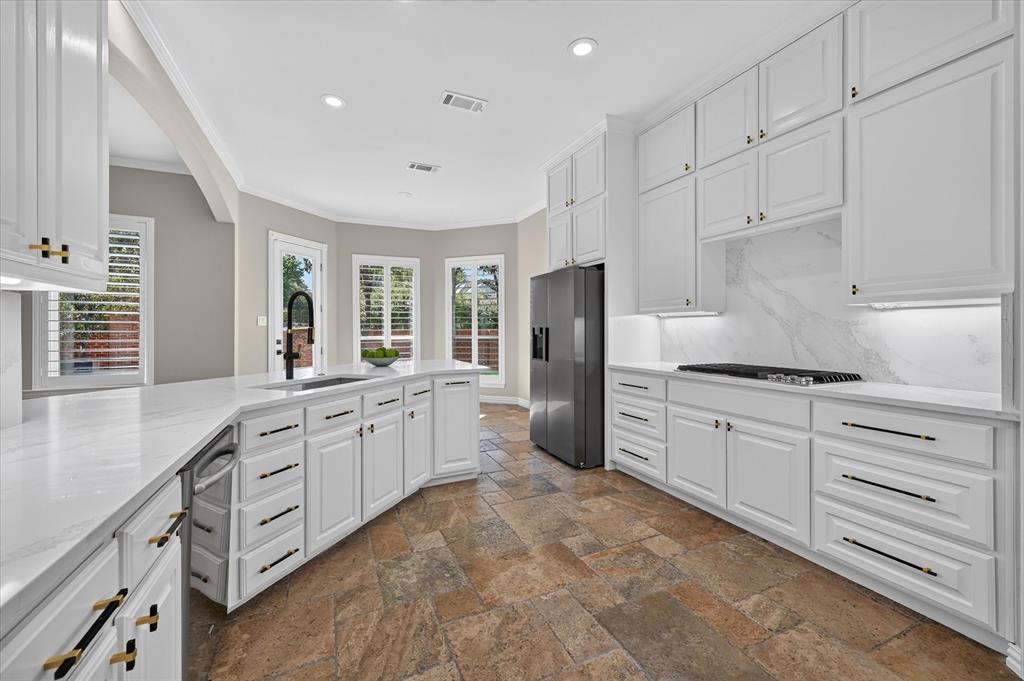 107 Bristol Court, Coppell, TX 75019