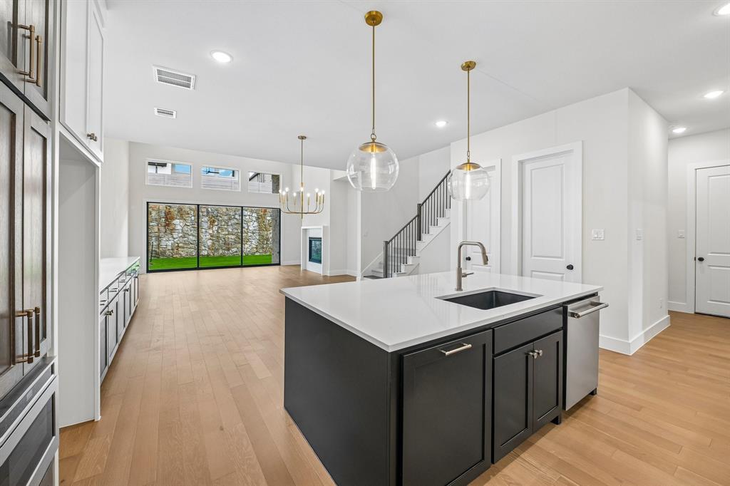 With a wonderfully designed open concept layout, the chef will never be left out of the party in this dream home! With a wonderfully designed open concept layout, the chef will never be left out of the party in this dream home!