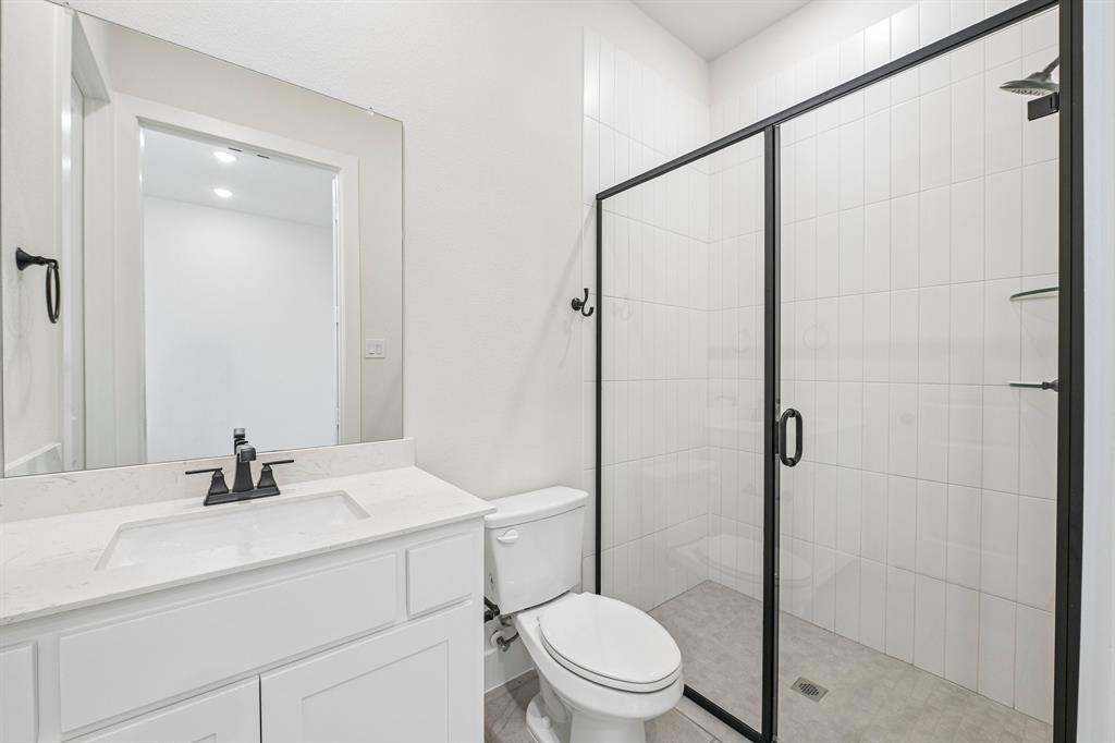 Friends and family will feel right at home in any of the beautifully finished guest baths.
