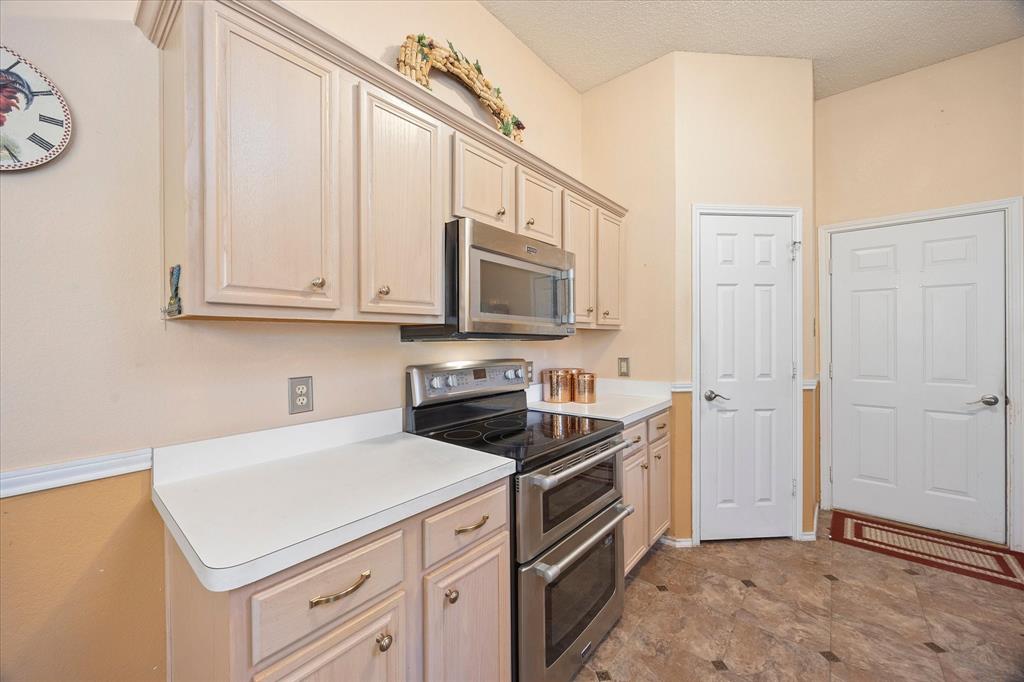 Updated kitchen includes stainless steel appliances!