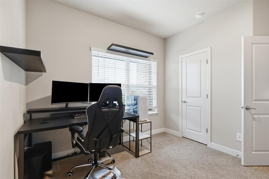 2220 Dyre Drive, Haslet, TX 76052