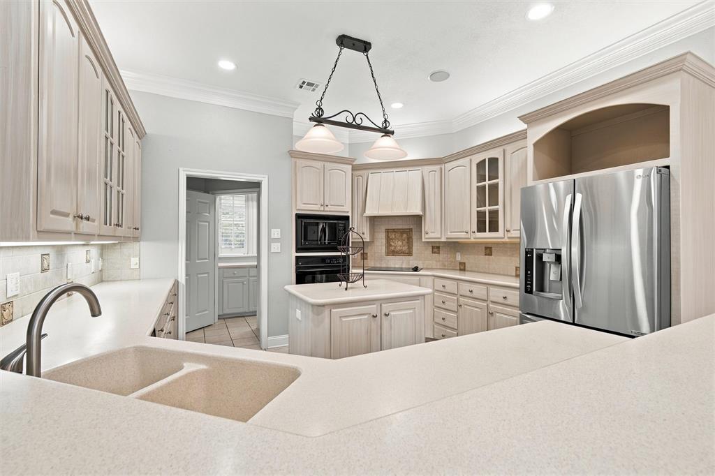 7918 Old Mcgregor Road, Woodway, TX 76712