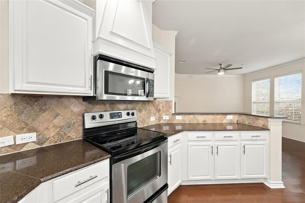 5972 Clearwater Drive, The Colony, TX 75056