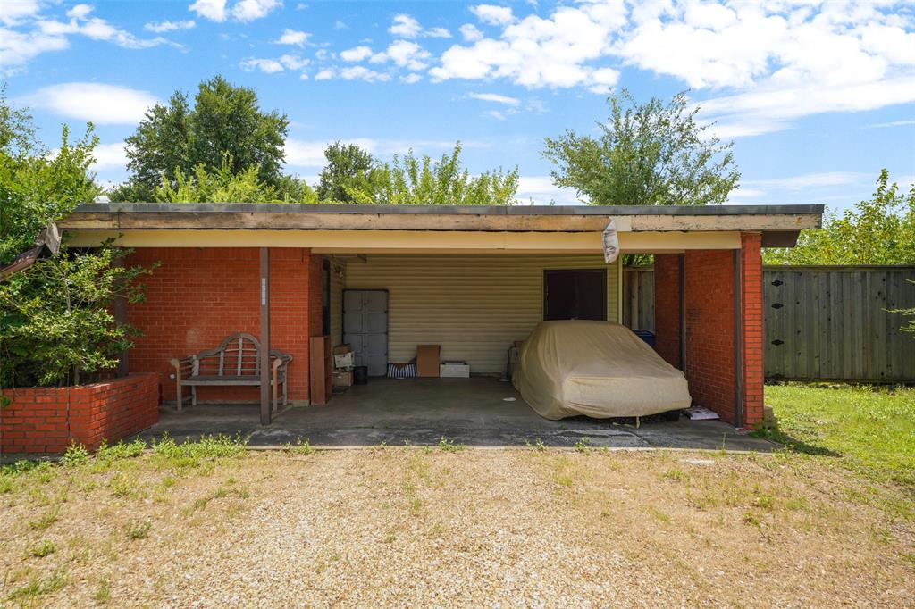 3650 Walnut Hill Lane, Dallas, TX 75229