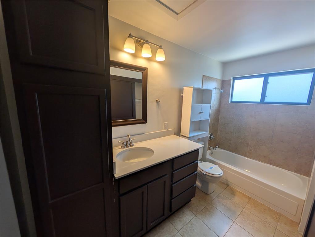 17490 Meandering Way, #1005, Dallas, TX 75252