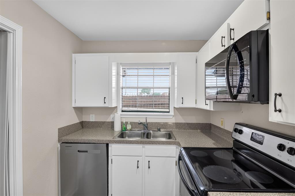 3234 Eastwood Drive, Shreveport, LA 71105