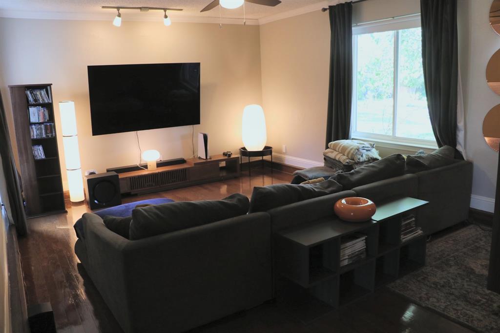 2400 Raintree Drive, Plano, TX 75074