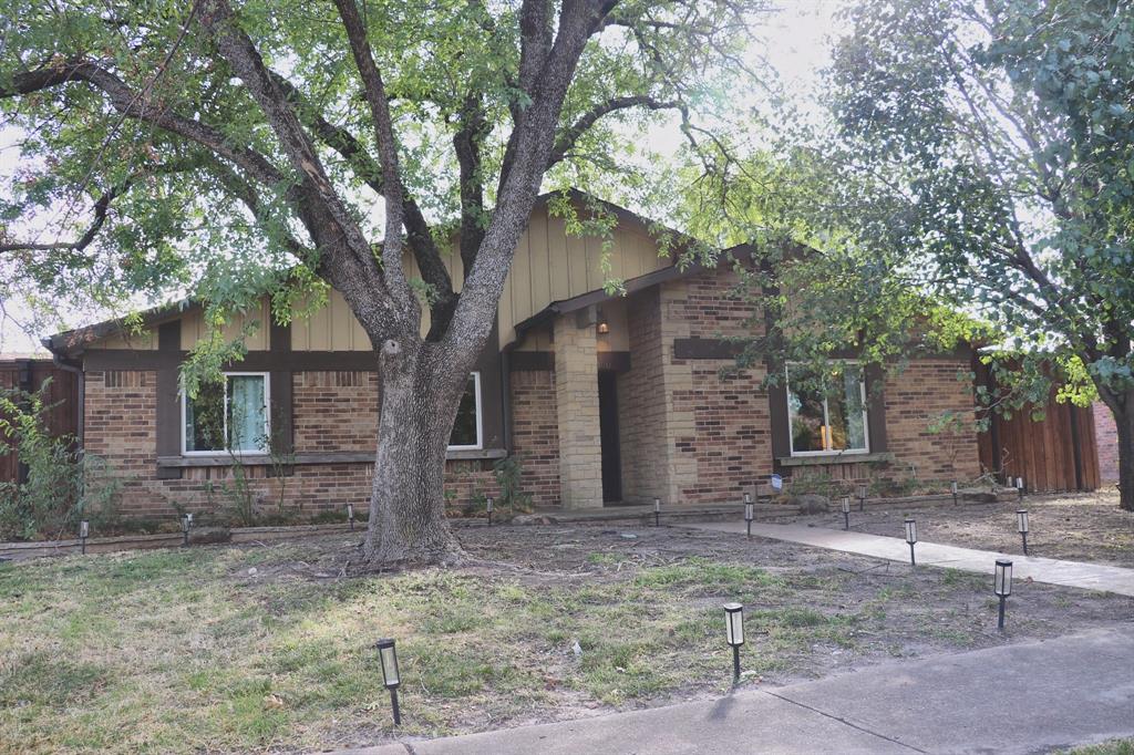 2400 Raintree Drive, Plano, TX 75074 2400 Raintree Drive, Plano, TX 75074