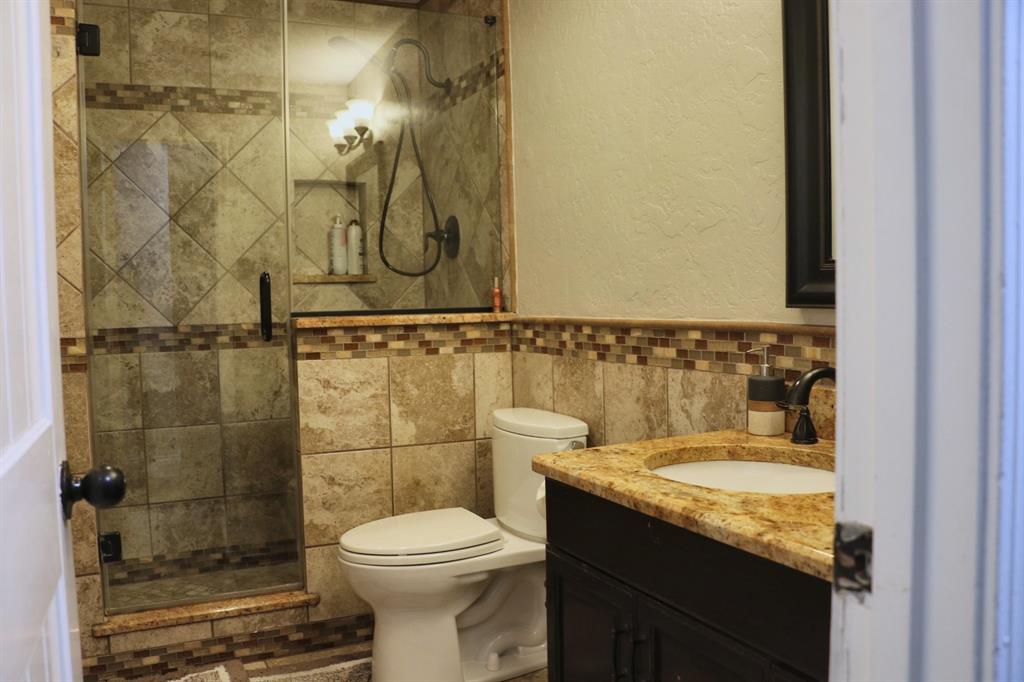 2400 Raintree Drive, Plano, TX 75074