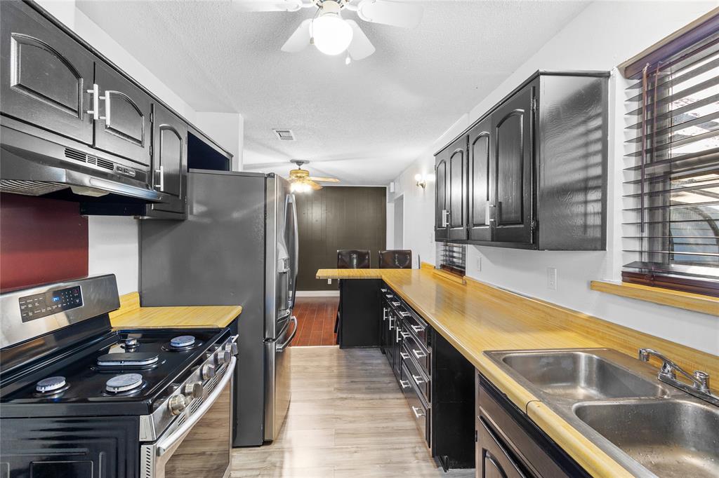 1826 Cunningham Street, Irving, TX 75062