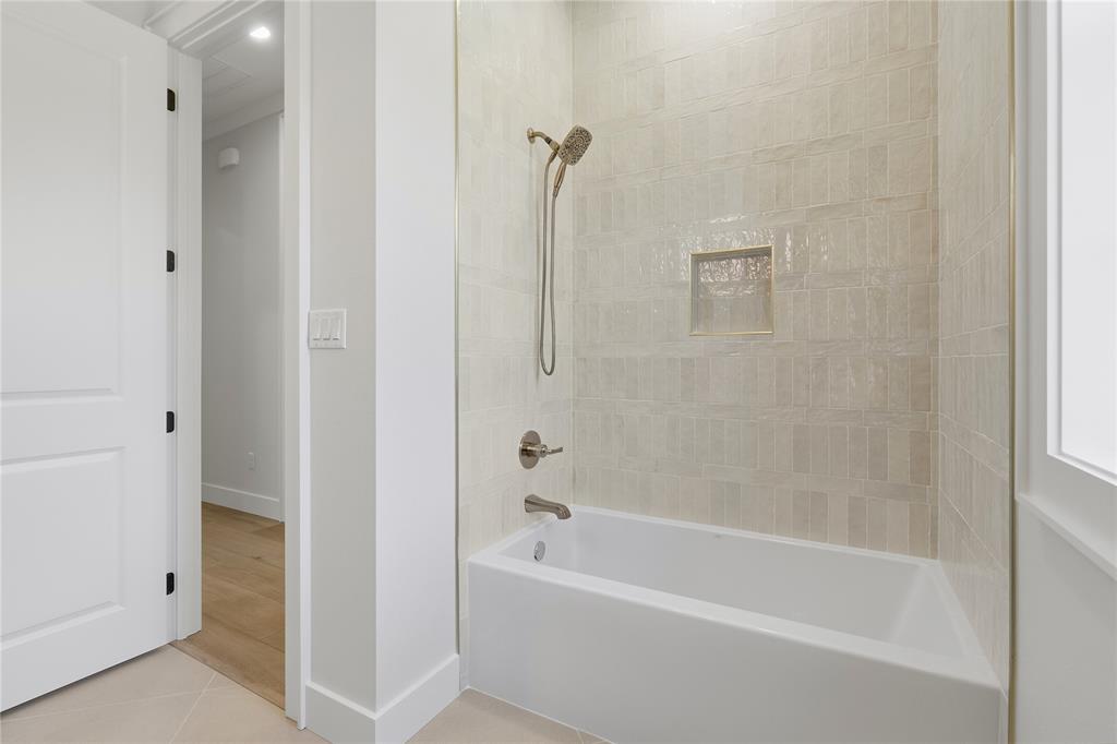 14017 Hidden Brook Lane, Flint, TX 75762