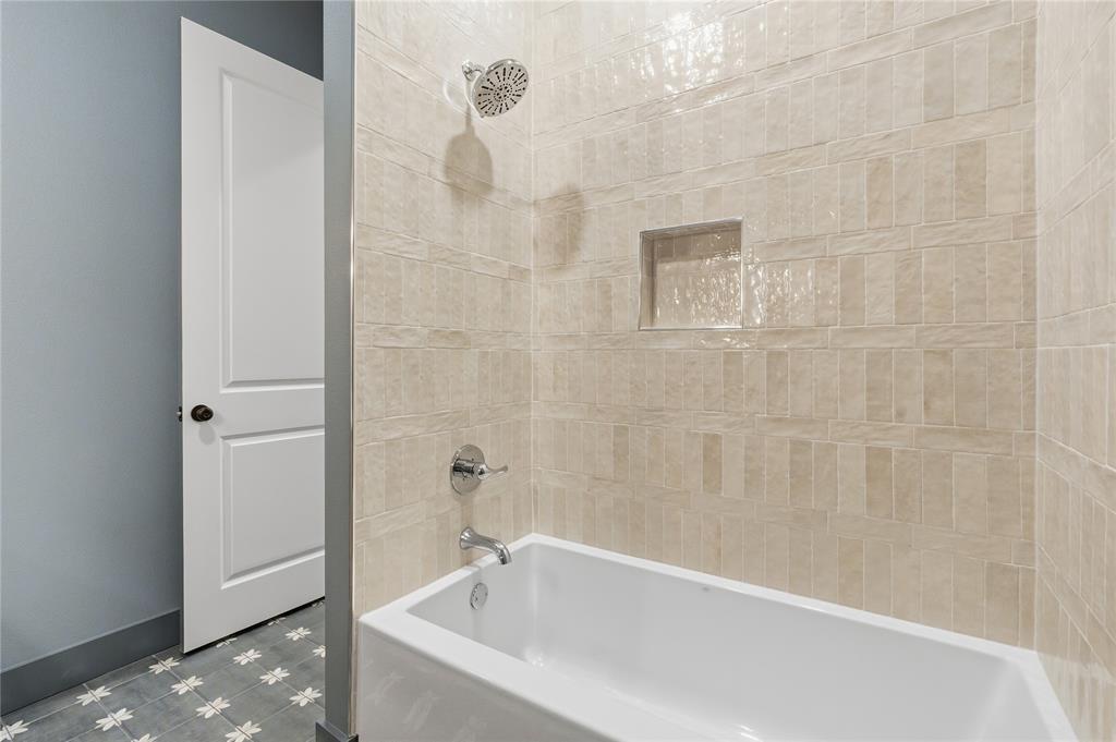 14017 Hidden Brook Lane, Flint, TX 75762