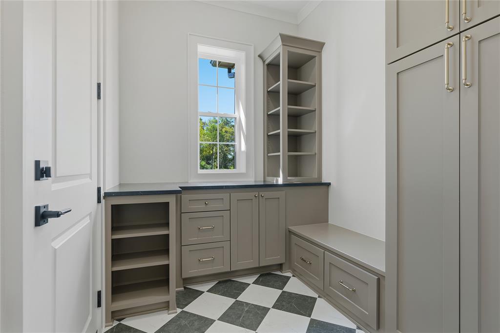 14017 Hidden Brook Lane, Flint, TX 75762