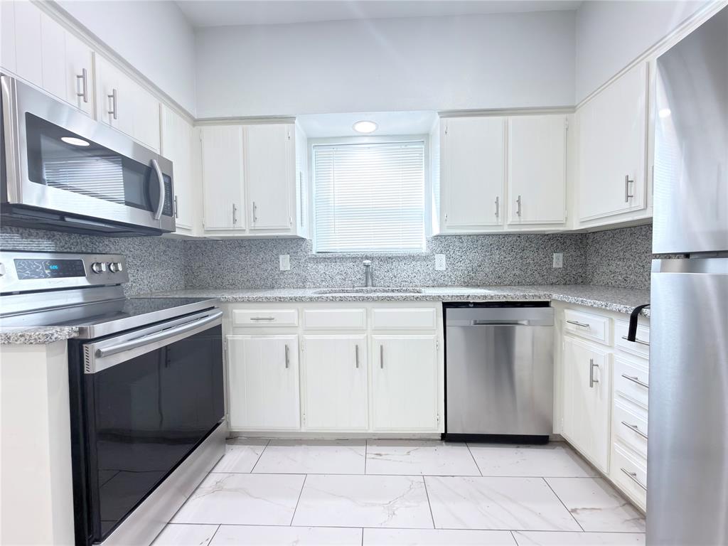 2728 Reagan Street, #202, Dallas, TX 75219