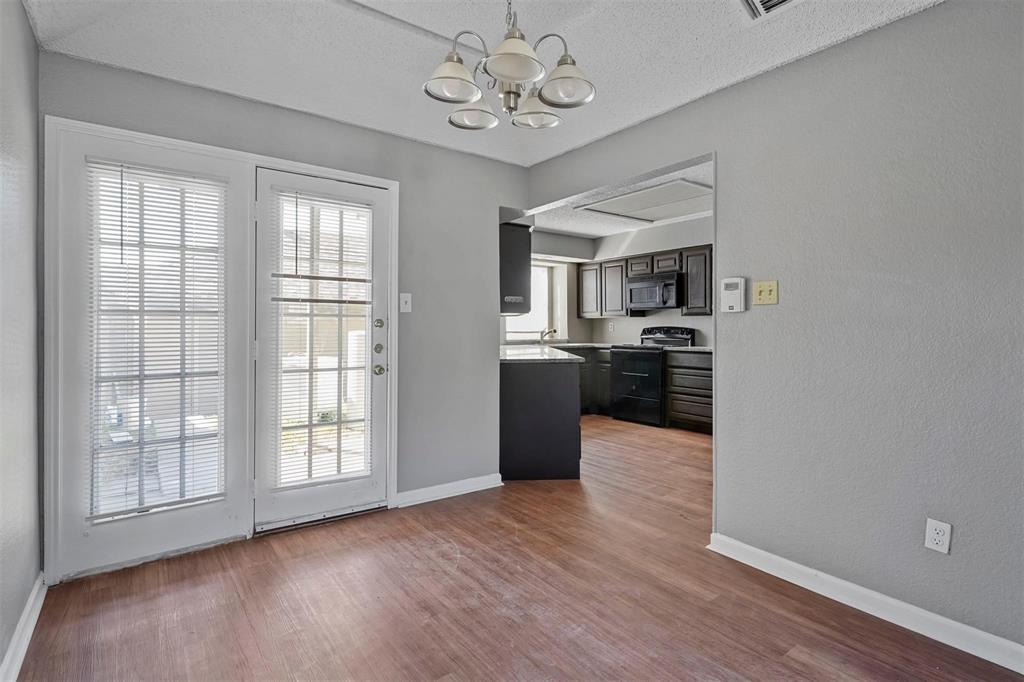 810 Custer Street, Arlington, TX 76014