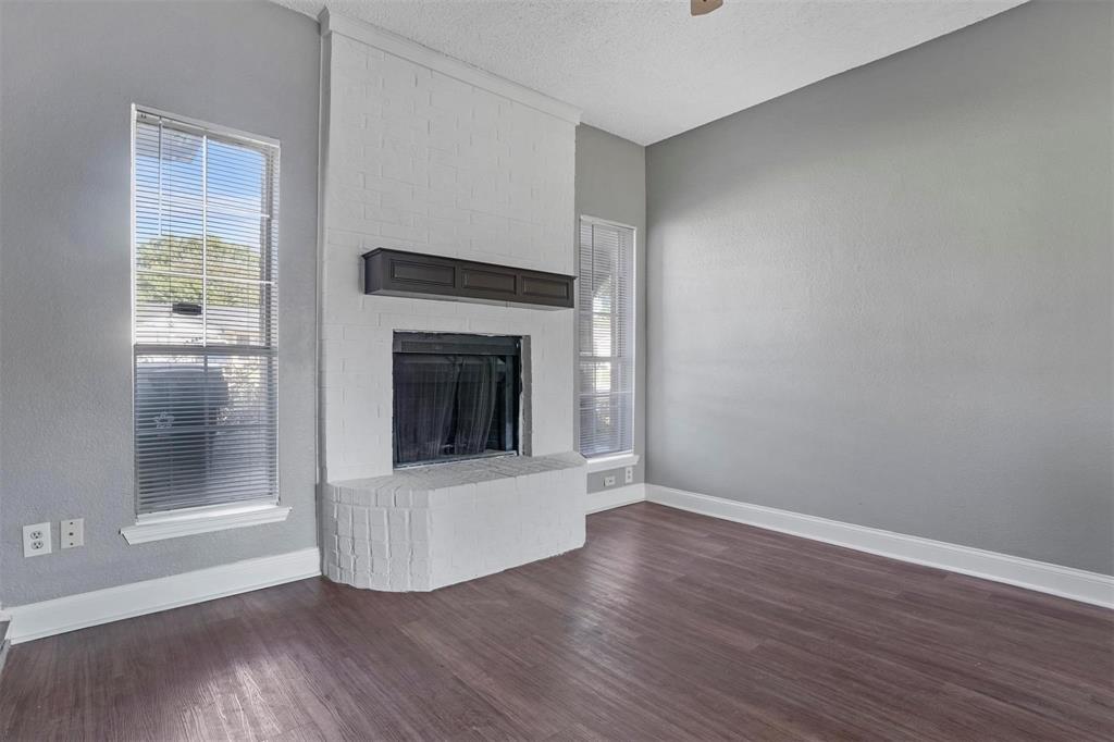 810 Custer Street, Arlington, TX 76014