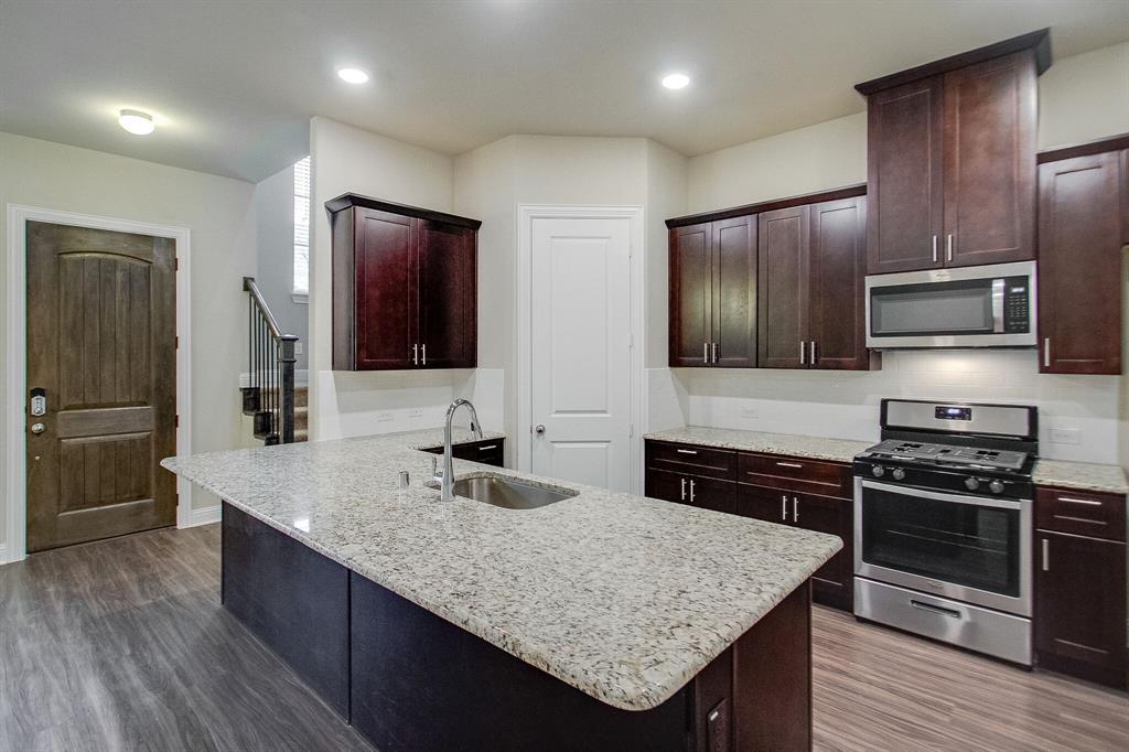 2209 Pinnacle Lane, Flower Mound, TX 75028