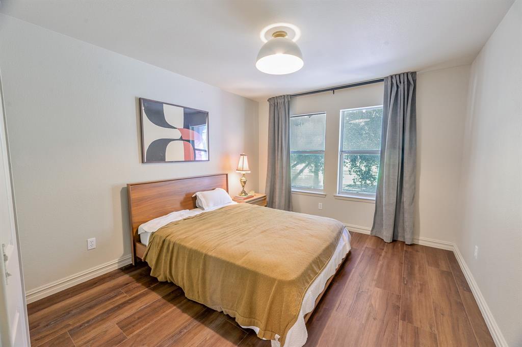 1332 Grigsby Avenue, Dallas, TX 75204