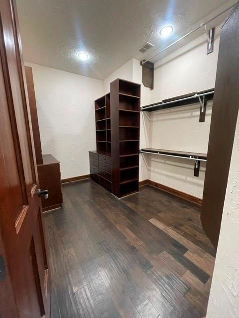 His/Her closets in Master Bedroom