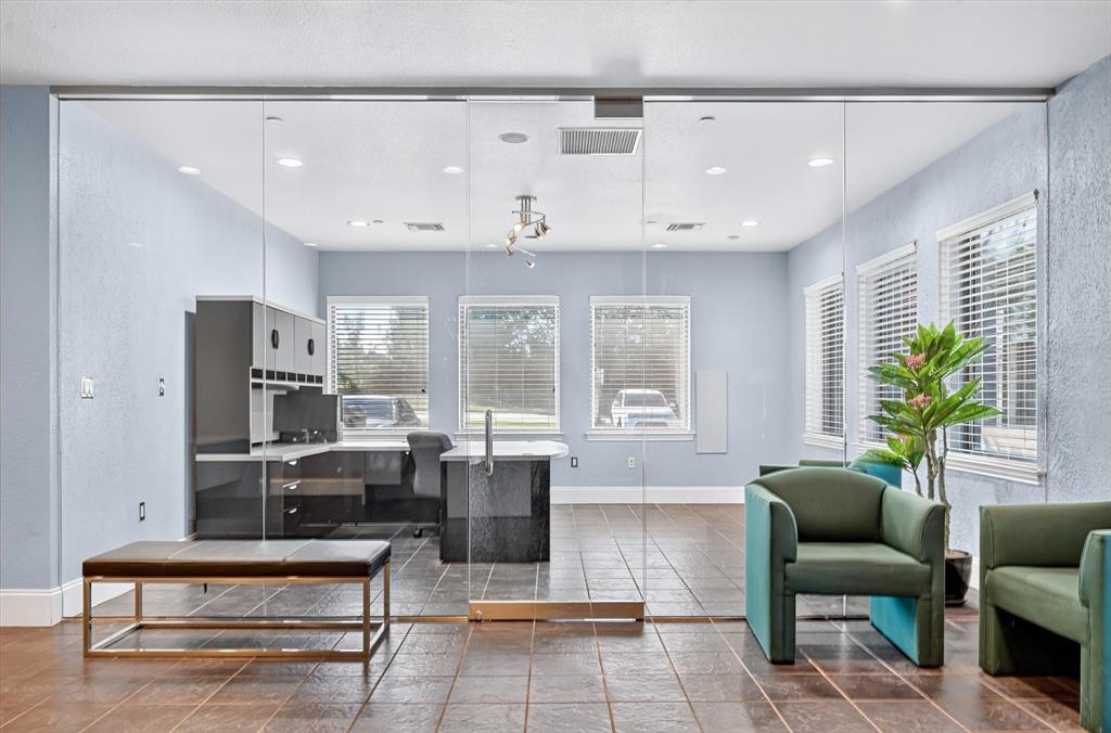 5208 Village Creek, #102, Plano, TX 75093