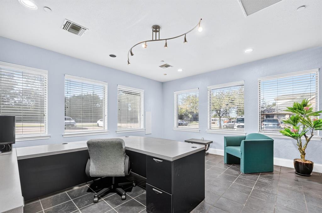 5208 Village Creek, #102, Plano, TX 75093