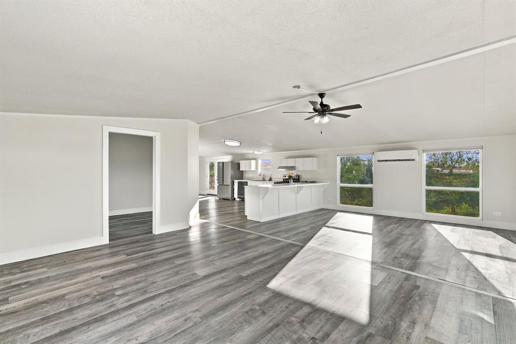 611 Austin Street, Cisco, TX 76437