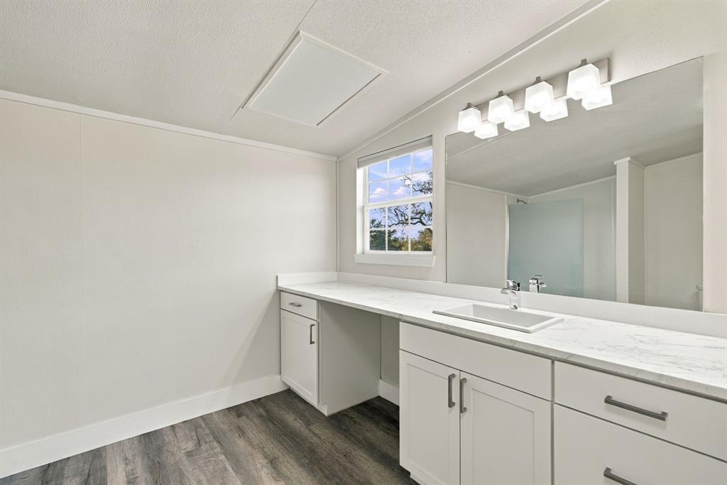 611 Austin Street, Cisco, TX 76437