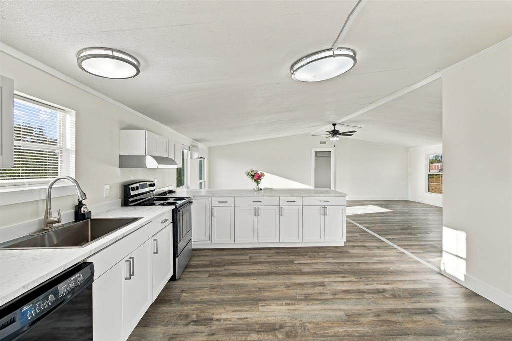 611 Austin Street, Cisco, TX 76437