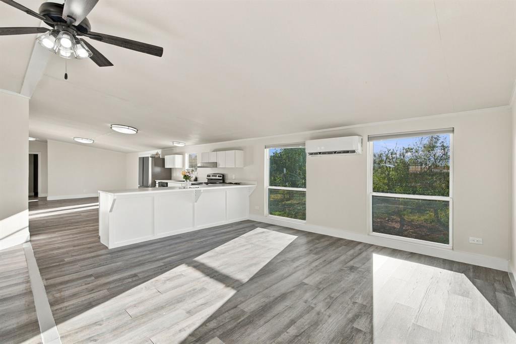 611 Austin Street, Cisco, TX 76437