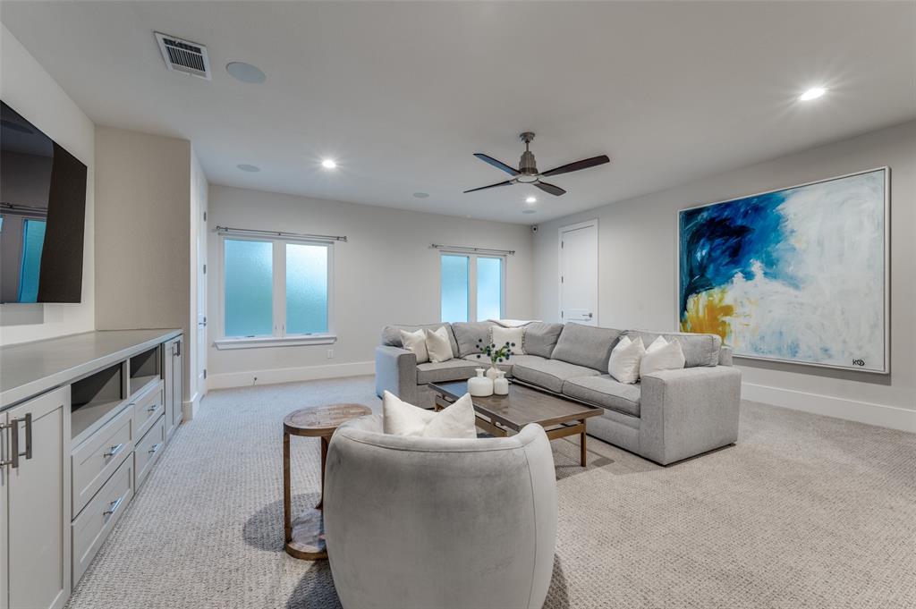 6655 Avian Drive, Dallas, TX 75230