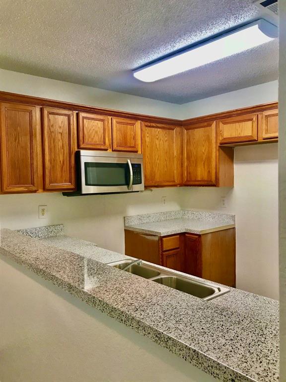 3936 Scarsdale Lane, Dallas, TX 75227