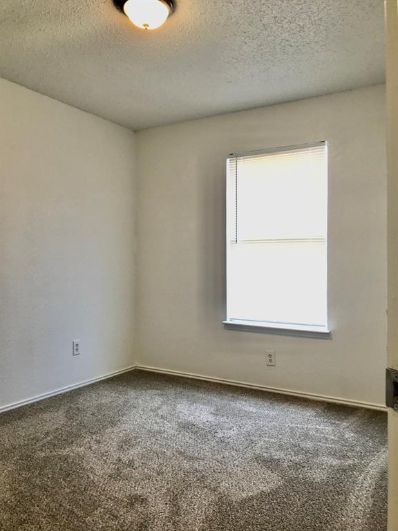 3936 Scarsdale Lane, Dallas, TX 75227