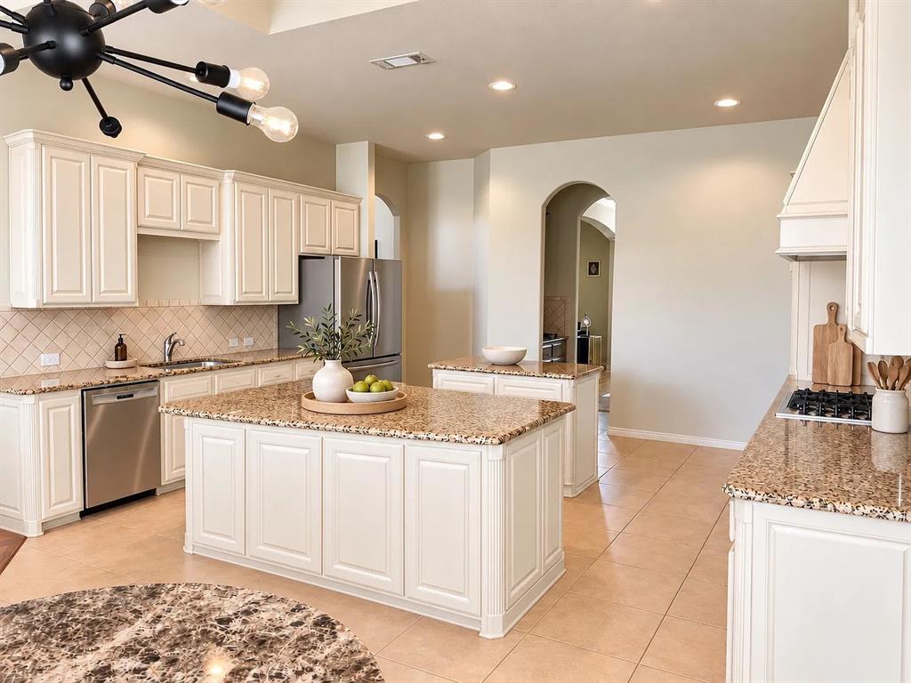 14123 Sorano Drive, Frisco, TX 75035