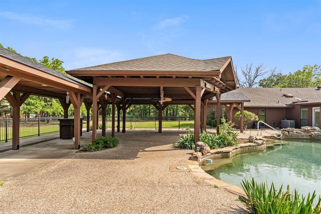 1604 Hollow Way Lane, Quinlan, TX 75474