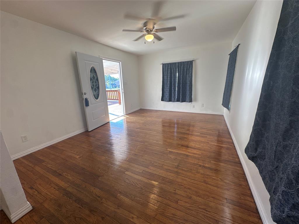 6403 Military Parkway, Dallas, TX 75227 6403 Military Parkway, Dallas, TX 75227