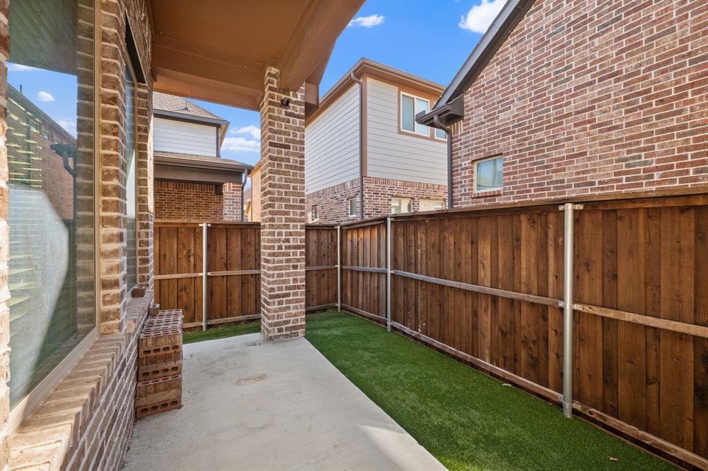 5416 Hennessey Road, Richardson, TX 75082