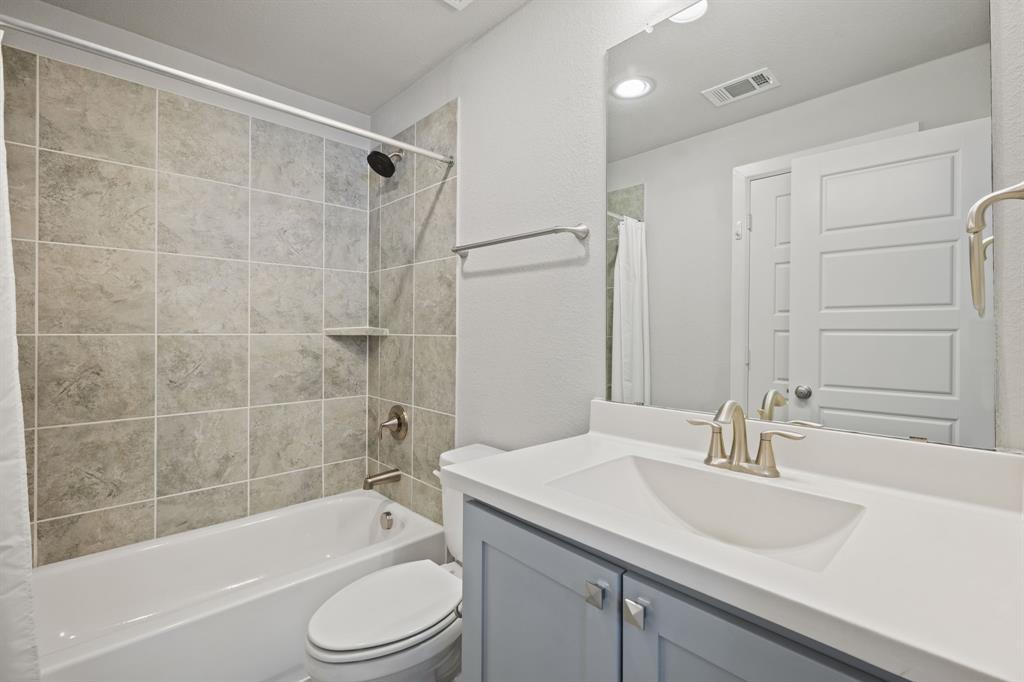 5416 Hennessey Road, Richardson, TX 75082