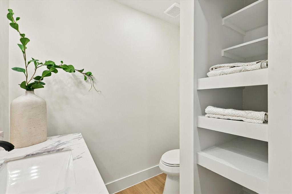 Secondary bathroom