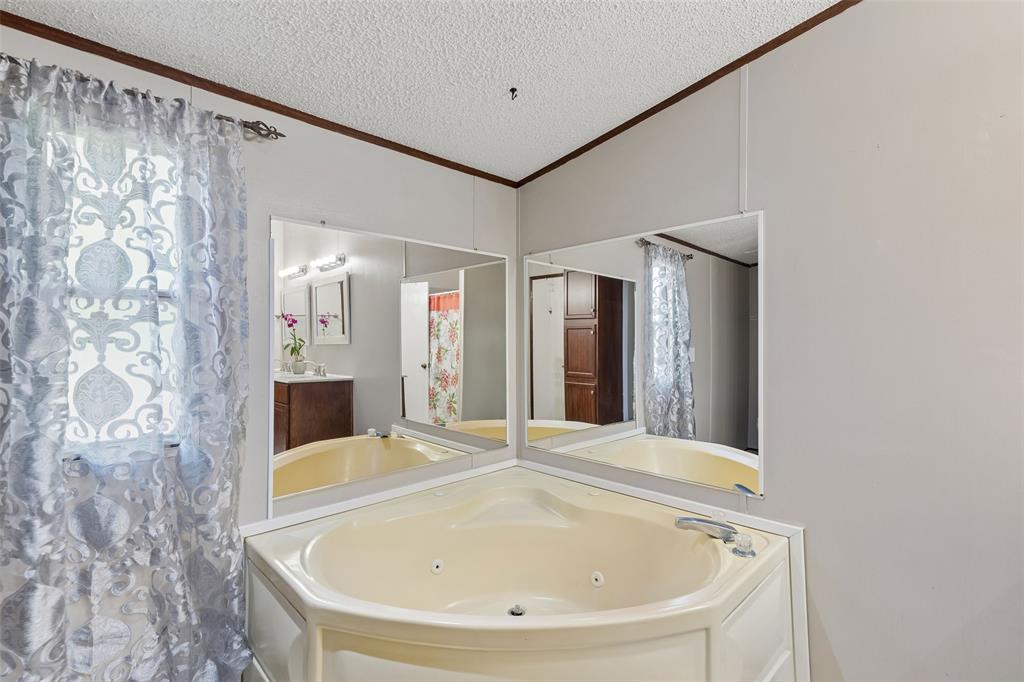 Primary Ensuite Bathroom