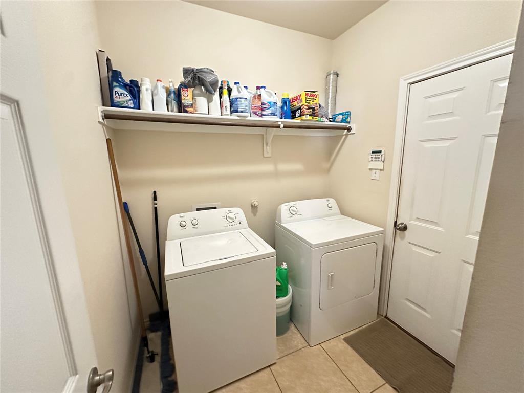715 Clement Drive, Cedar Hill, TX 75104