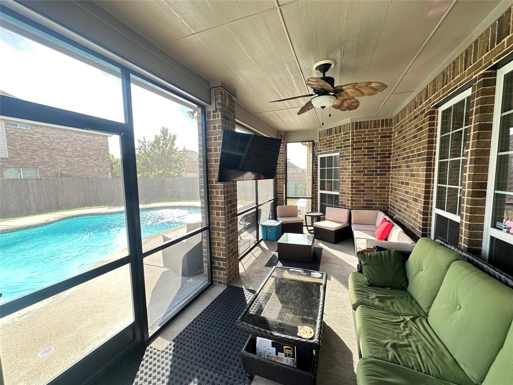 715 Clement Drive, Cedar Hill, TX 75104