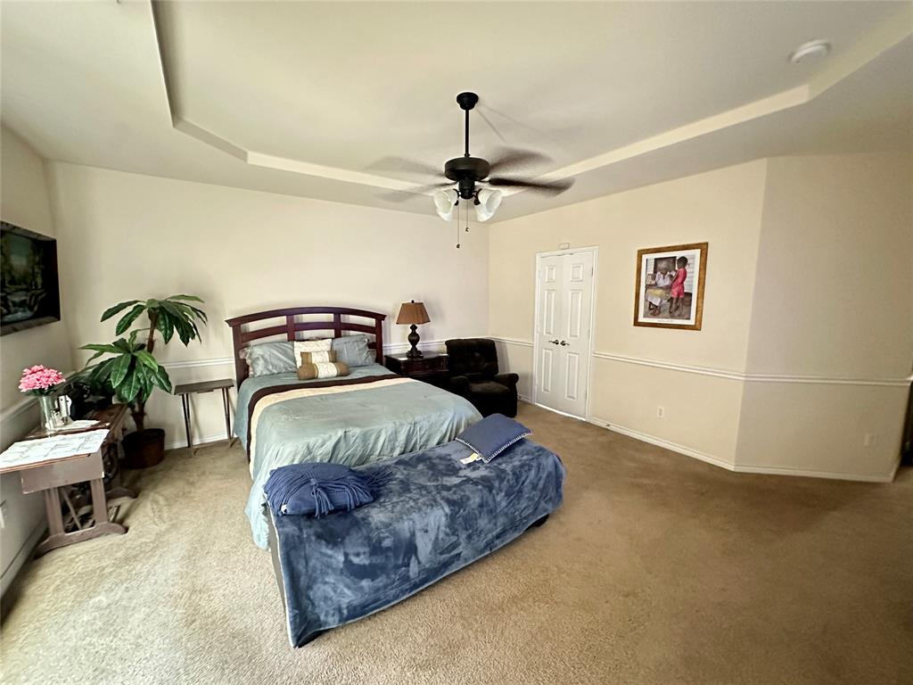 715 Clement Drive, Cedar Hill, TX 75104
