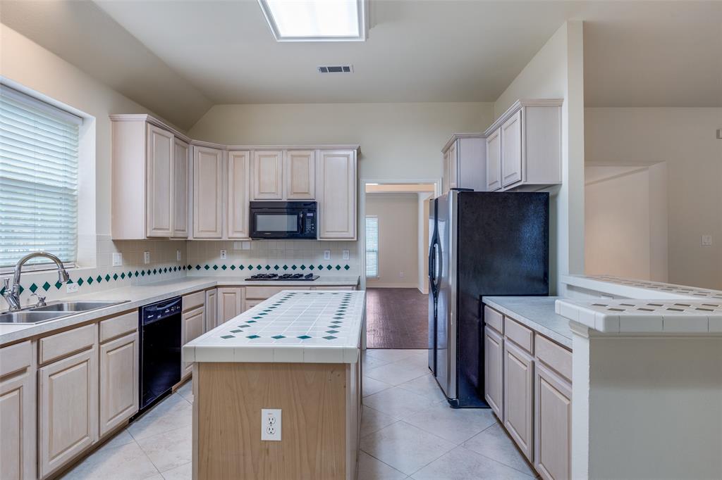 Fridge included & tons of storage space
